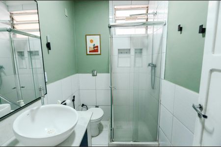 Apartamento à venda com 70m², 3 quartos e sem vagaBanheiro