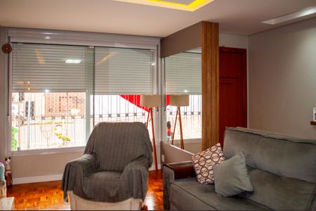 Casa à venda com 190m², 2 quartos e 5 vagas Casa à venda com 190m², 2 quartos e 5 vagasSala