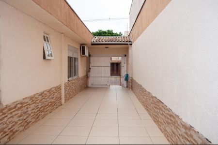 Casa à venda com 190m², 2 quartos e 5 vagas Casa à venda com 190m², 2 quartos e 5 vagasArea comum