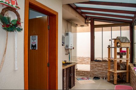 Casa à venda com 190m², 2 quartos e 5 vagas Casa à venda com 190m², 2 quartos e 5 vagasArea de serviço