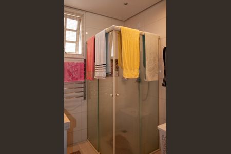 Casa à venda com 190m², 2 quartos e 5 vagas Casa à venda com 190m², 2 quartos e 5 vagasBanheiro