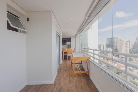 Apartamento à venda com 71m², 2 quartos e 1 vagaVaranda