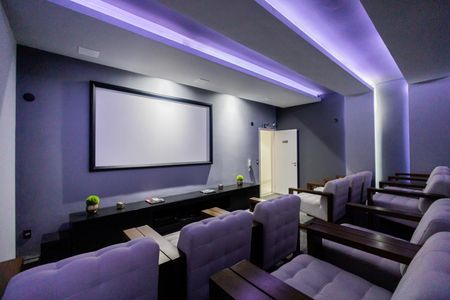 Apartamento à venda com 71m², 2 quartos e 1 vagaCinema