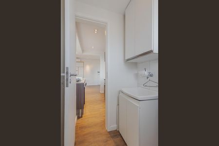 Apartamento à venda com 71m², 2 quartos e 1 vagaÁrea de Serviço