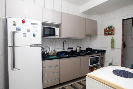 Apartamento à venda com 84m², 2 quartos e sem vagaCozinha + Área de Serviço