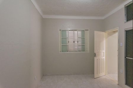 Casa à venda com 138m², 2 quartos e 3 vagasQuarto de Serviço