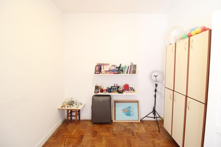 Casa à venda com 186m², 4 quartos e 2 vagasSuíte 1