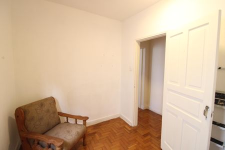 Casa à venda com 186m², 4 quartos e 2 vagasQuarto 2