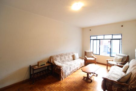 Casa à venda com 186m², 4 quartos e 2 vagasSala