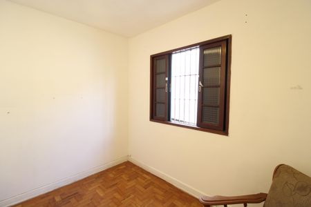 Casa à venda com 186m², 4 quartos e 2 vagasQuarto 2