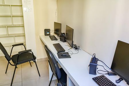 Apartamento à venda com 50m², 2 quartos e sem vagaÁrea comum