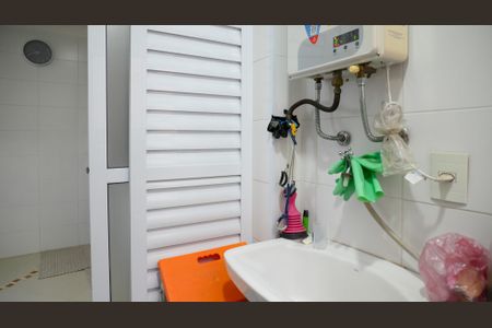 Apartamento para alugar com 57m², 2 quartos e 1 vaga Apartamento para alugar com 57m², 2 quartos e 1 vagaÁrea de Serviço
