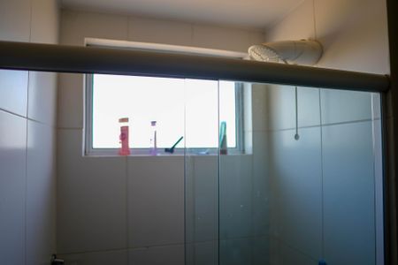 Apartamento para alugar com 54m², 2 quartos e 1 vaga Apartamento para alugar com 54m², 2 quartos e 1 vagaBanheiro da Suíte