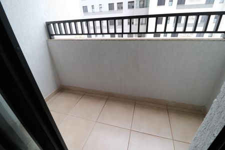 Apartamento para alugar com 52m², 2 quartos e 1 vagaSacada