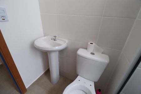Apartamento para alugar com 52m², 2 quartos e 1 vagaBanheiro Social