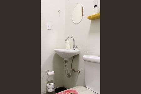 Casa à venda com 145m², 3 quartos e 1 vagaBanheiro - Edícula