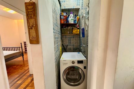 Apartamento à venda com 80m², 2 quartos e sem vagaÁrea de Serviço