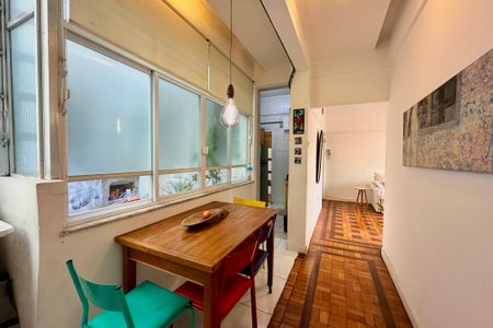 Apartamento à venda com 80m², 2 quartos e sem vagaCozinha