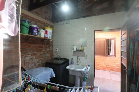 Casa à venda com 107m², 3 quartos e 3 vagasÁrea de Serviço