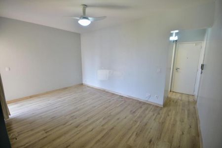 Apartamento à venda com 56m², 1 quarto e 1 vaga Apartamento à venda com 56m², 1 quarto e 1 vagaFoto 03