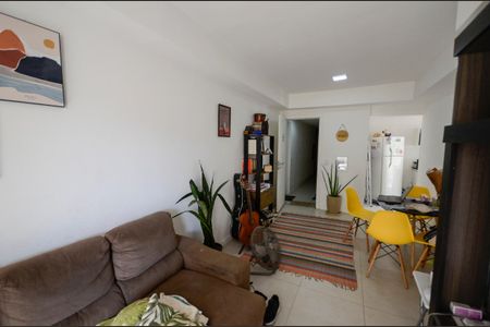 Apartamento à venda com 83m², 2 quartos e 1 vagaSala