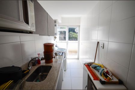 Apartamento à venda com 83m², 2 quartos e 1 vagaCozinha