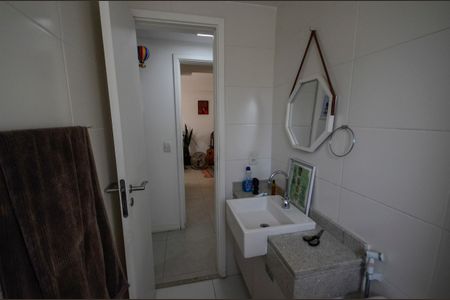 Apartamento à venda com 83m², 2 quartos e 1 vagaBanheiro da Suíte