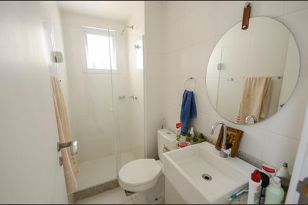 Apartamento à venda com 83m², 2 quartos e 1 vagaBanheiro Social