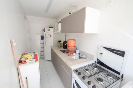 Apartamento à venda com 83m², 2 quartos e 1 vagaCozinha