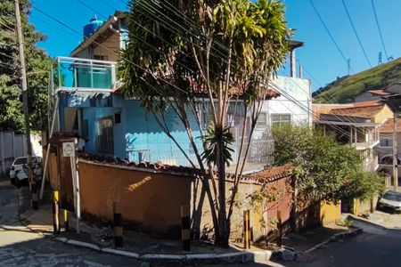 Casa de condomínio para alugar com 180m², 2 quartos e 1 vagaFachada