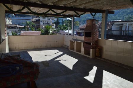 Casa de condomínio para alugar com 180m², 2 quartos e 1 vagaTerraço