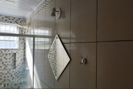 Casa de condomínio para alugar com 180m², 2 quartos e 1 vagaBanheiro