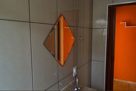 Casa de condomínio para alugar com 180m², 2 quartos e 1 vagaBanheiro