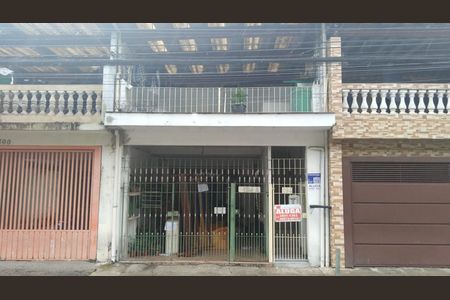 Casa para alugar com 75m², 2 quartos e sem vaga Casa para alugar com 75m², 2 quartos e sem vagaFachada