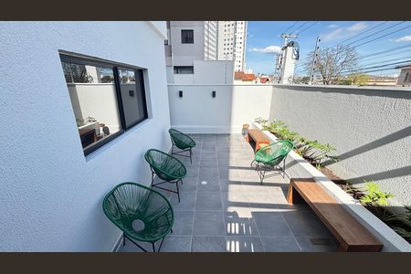 Apartamento para alugar com 45m², 2 quartos e 1 vagaÁrea comum