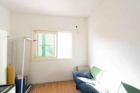 Casa à venda com 247m², 4 quartos e 2 vagas Casa à venda com 247m², 4 quartos e 2 vagasQuarto 2