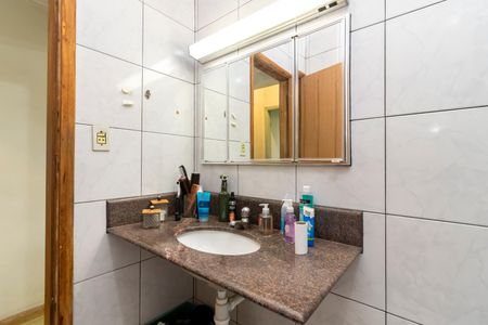 Casa para alugar com 127m², 3 quartos e 4 vagasBanheiro 1