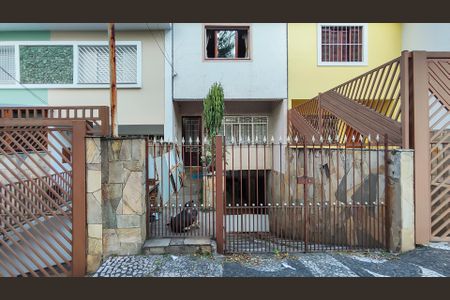 Casa para alugar com 127m², 3 quartos e 4 vagasFachada