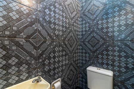 Casa para alugar com 127m², 3 quartos e 4 vagasBanheiro de Serviço