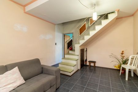 Casa para alugar com 127m², 3 quartos e 4 vagasSala