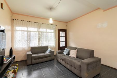 Casa para alugar com 127m², 3 quartos e 4 vagasSala