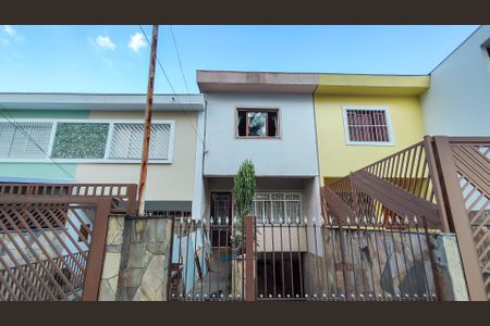 Casa para alugar com 127m², 3 quartos e 4 vagasFachada