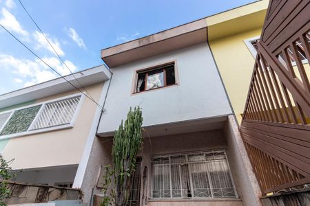 Casa para alugar com 127m², 3 quartos e 4 vagasFachada