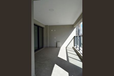 Apartamento para alugar com 93m², 3 quartos e 1 vagaVaranda