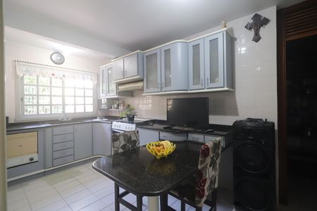 Casa à venda com 136m², 3 quartos e 1 vagaCozinha