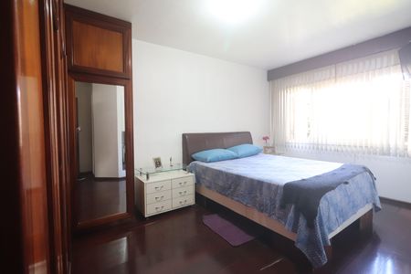 Casa à venda com 136m², 3 quartos e 1 vagaQuarto 01