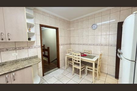 Casa à venda com 127m², 2 quartos e 2 vagasCozinha