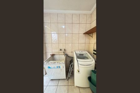 Casa à venda com 127m², 2 quartos e 2 vagasÁrea de Serviço