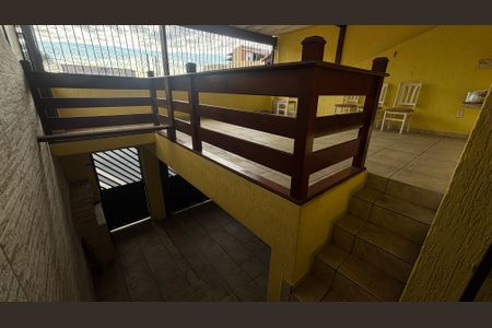 Casa à venda com 127m², 2 quartos e 2 vagasVaranda