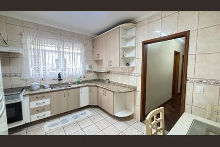 Casa à venda com 127m², 2 quartos e 2 vagasCozinha